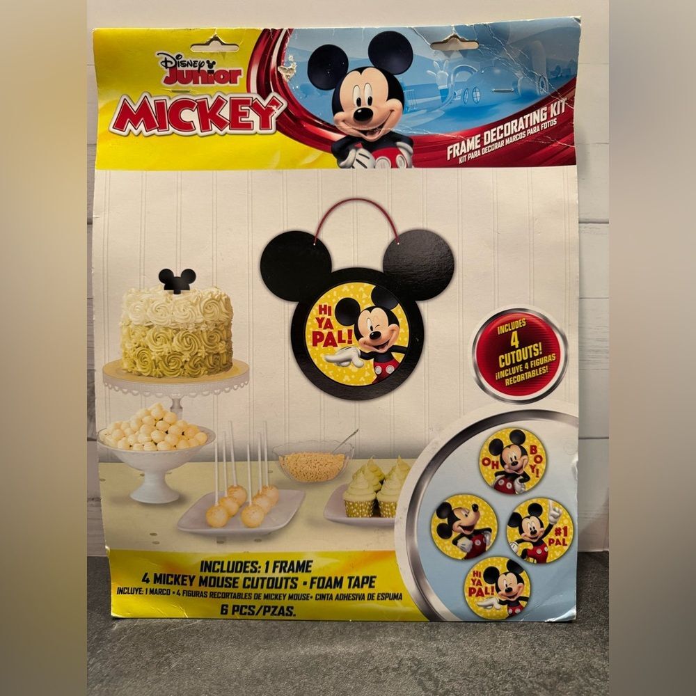 Disney Junior Mickey Mouse Party Frame Decorating Kit NEW